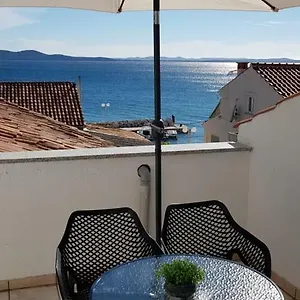 Rustic House Diklo 20m From The Sea Appartement Zadar